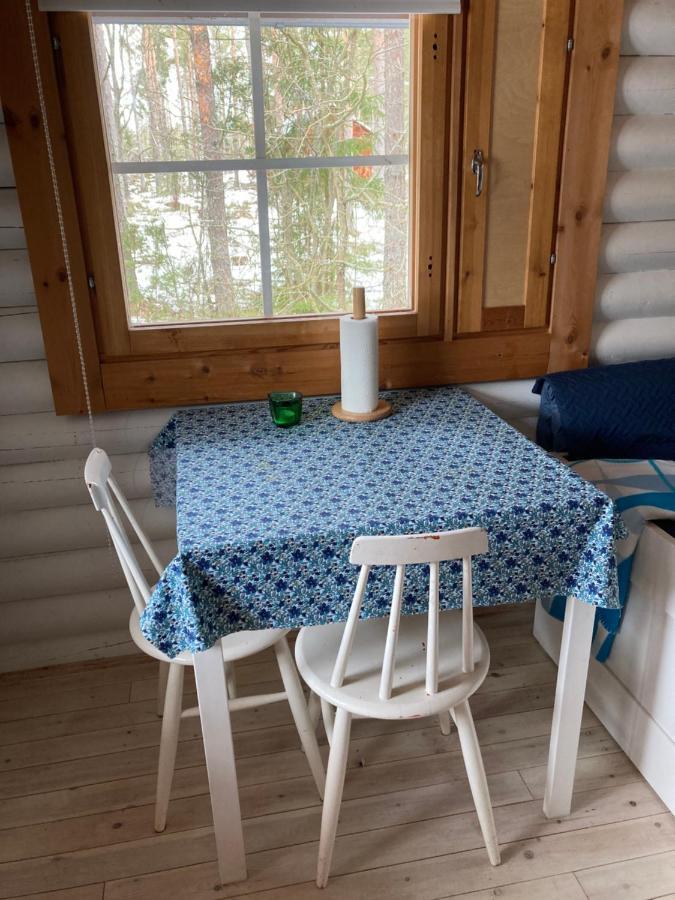 Tamminiemen Lomamoekit Villa Kustavi Buitenkant foto